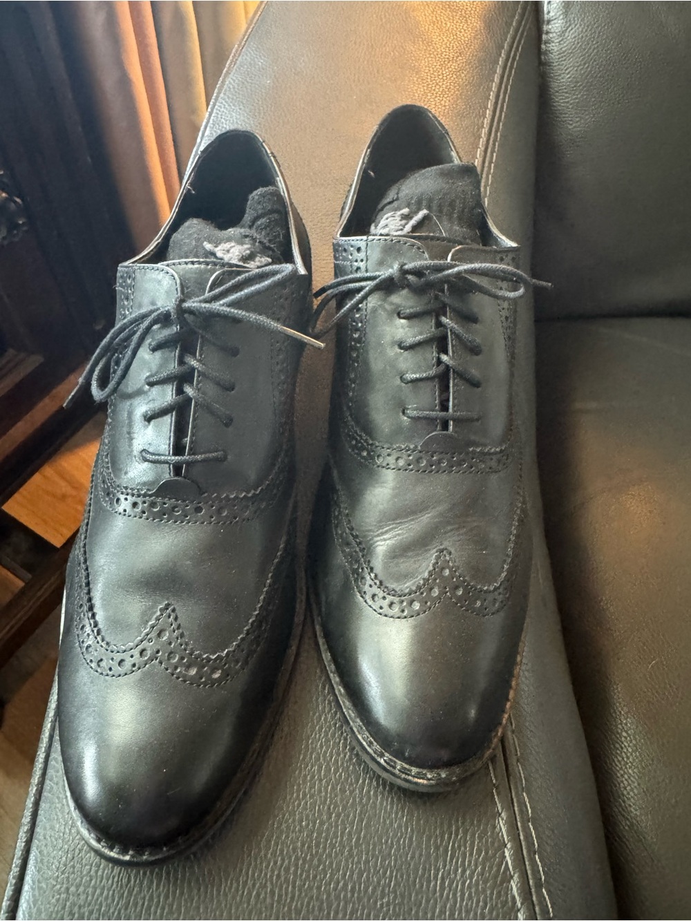 Cole Haan Classic Black Leather Wingtip Oxford Shoes - women’s